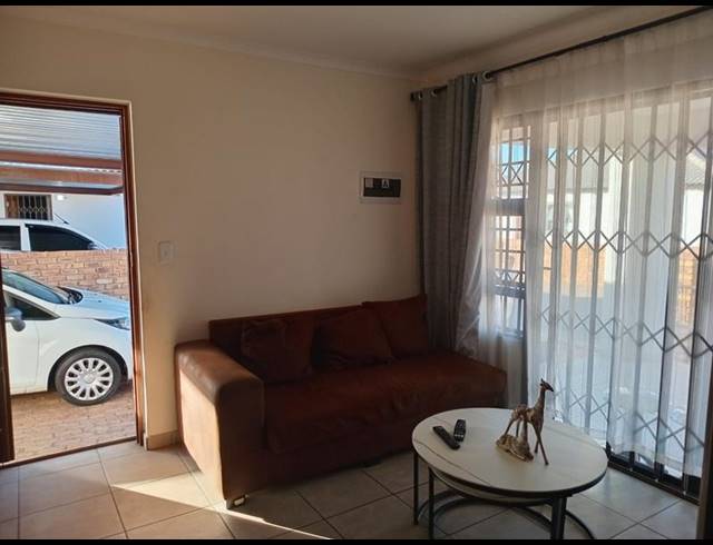 3 BEDROOM PROPERTY TO RENT IN CHANTELLE
